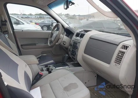 2011 Ford Escape Xlt из США, поврежденный, VIN 1FMCU0D73BKA18911